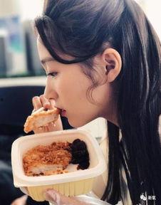 娱乐吃瓜酱低配生活,娱乐吃瓜酱的趣味日常