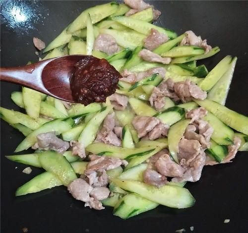 娱乐吃瓜酱水龙头方队,揭秘娱乐圈幕后风云