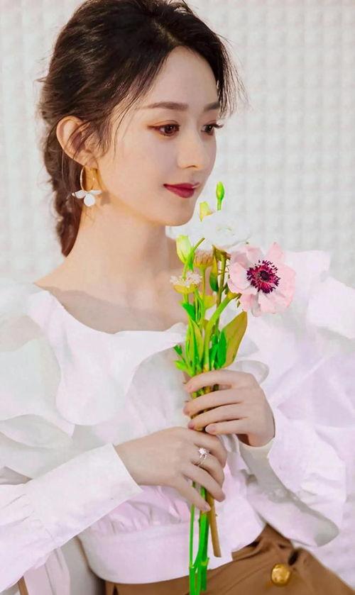 娱乐吃瓜直播白鹿是真的吗,娱乐吃瓜直播背后的真实故事