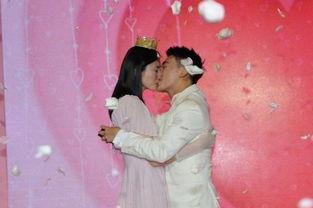娱乐吃瓜求婚百度云,百度云见证浪漫瞬间